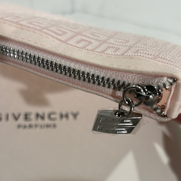 Givenchy Light Pink Patterned Cosmetic Pouch Case - Picture 2 of 5